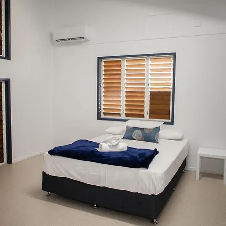 Great Keppel Island Hideaway Hotel Exterior photo