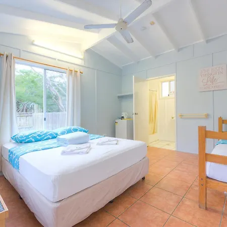 Great Keppel Island Hideaway Hotel Exterior photo